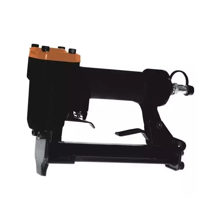 DEDRA Pneumatinis kabiu pistoletas 12,8mm A536206-16 kabems TYPE80 1/4 5,4-8 BAR PANSAM A533151