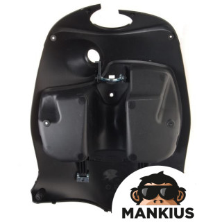 COVER, CENTER INNER KNEE SHIELD W/GLOVE BOX FOR PIAGGION FLY 125/50